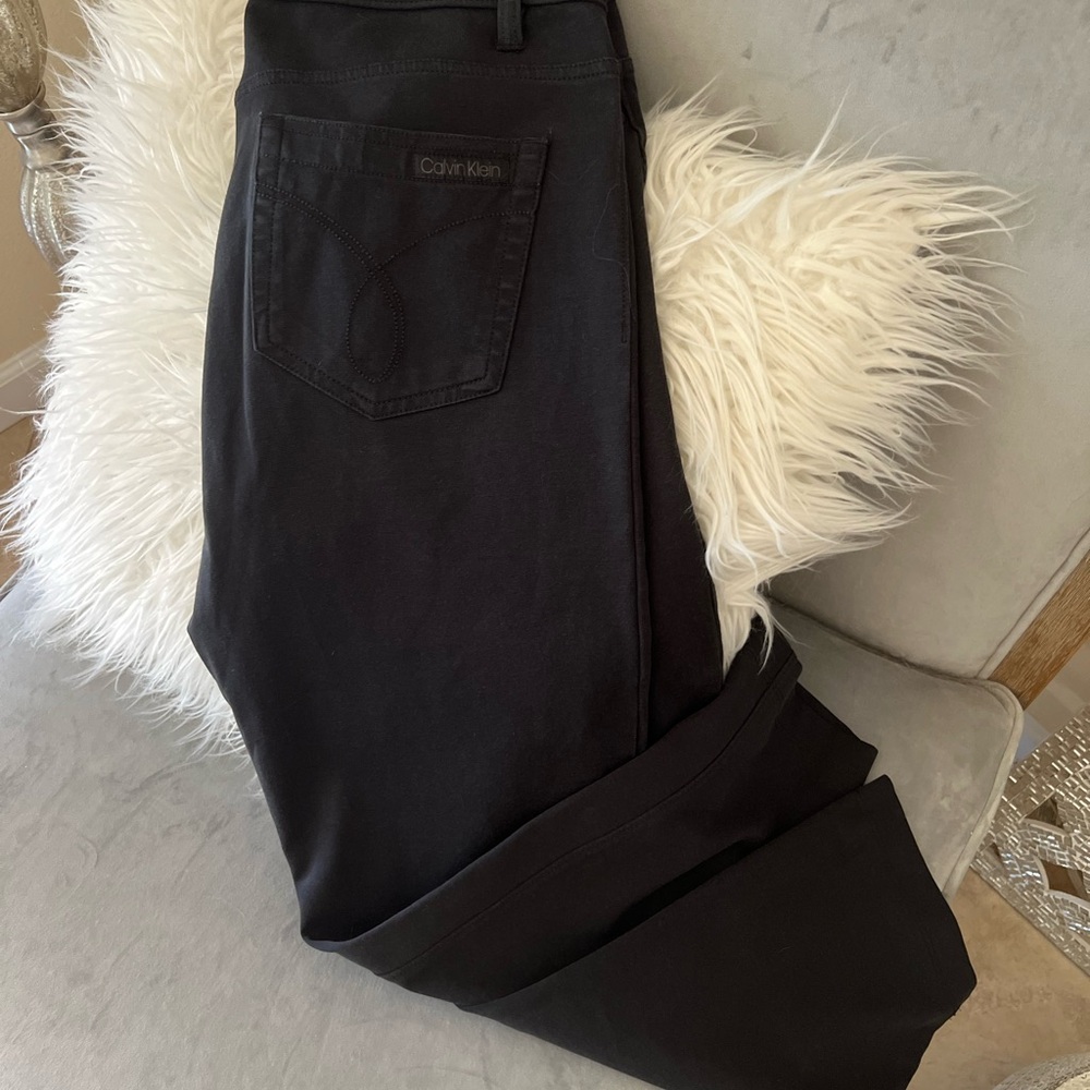 Calvin Klein Jeans Women's Black Straight Leg